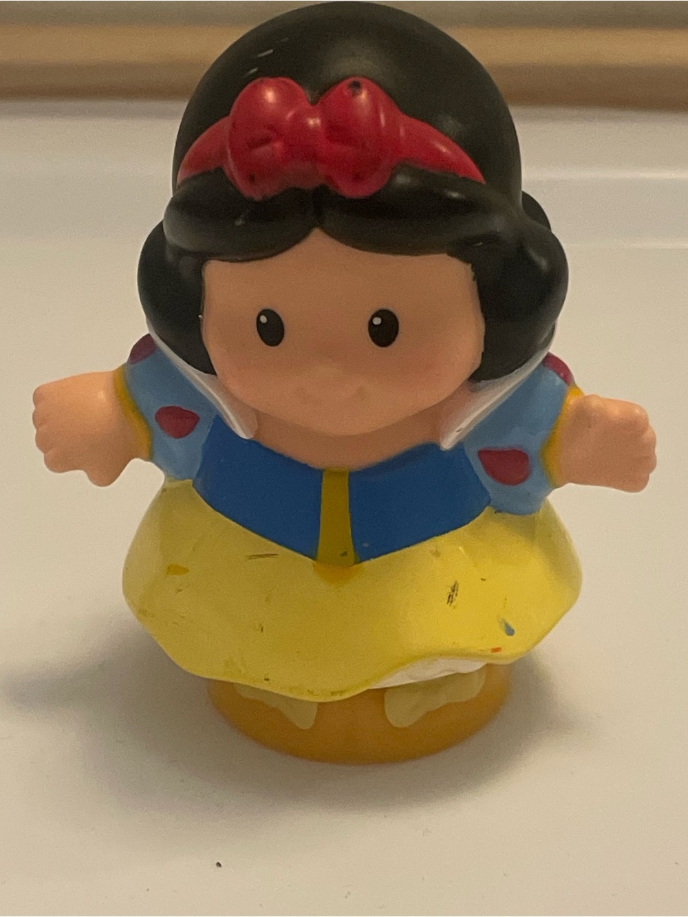 Fisher-Price Little People Snow White Talker Disney Princess Figure 2012